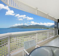 Cairns Ocean View Apartment