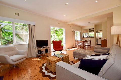 Calamandah House Of Blackheath - ACT Tourism 2