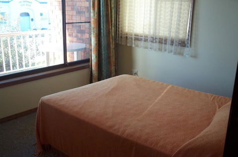 Calypso, Unit 1 - The Entrance, NSW - ACT Tourism 3