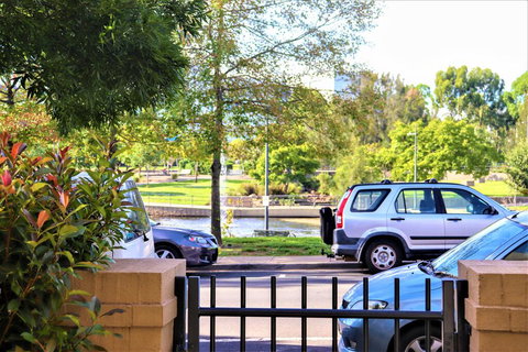 Campbelltown Most Sought After Park Central Home - ACT Tourism 1