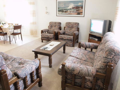 Capon Cottage - ACT Tourism 3