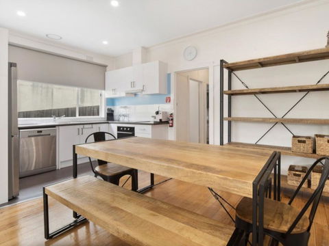 Captains Cottage - ACT Tourism 3
