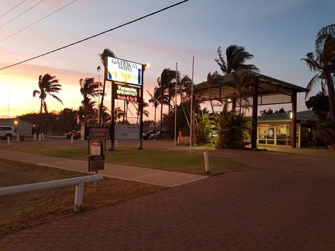 Carnarvon Gateway Motel - ACT Tourism 0