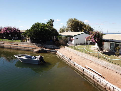 Carnarvon Retreat - ACT Tourism 3