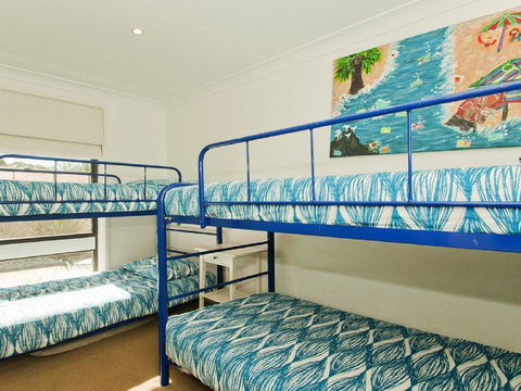 Casa Callala On King George - Well Appointed Home - ACT Tourism 3