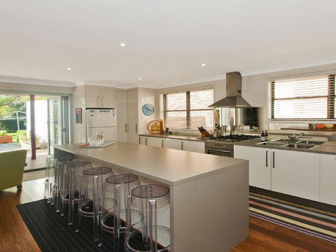 Casa Callala On King George - Well Appointed Home - ACT Tourism 0