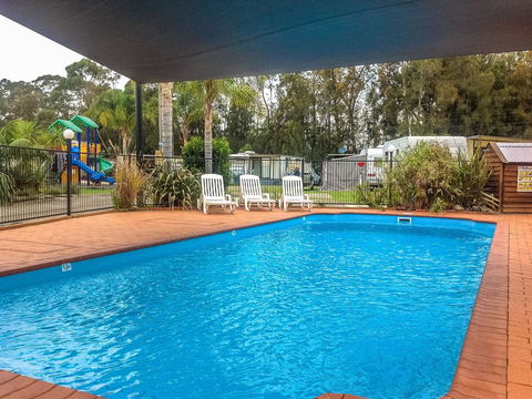 Caseys Beach Holiday Park - ACT Tourism 2