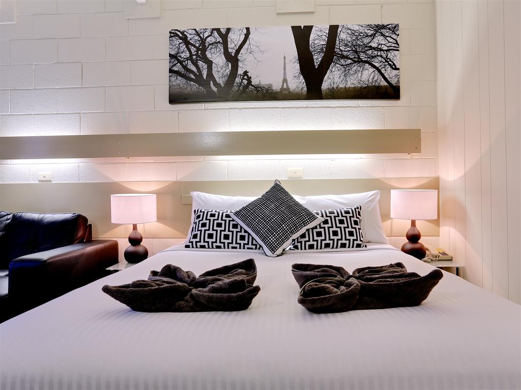 Moglonemby VIC ACT Tourism