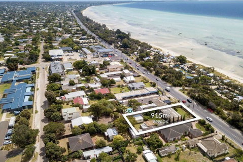 Casual Beachin It Family Getaway- With Bungalow On Beachfront - ACT Tourism 1