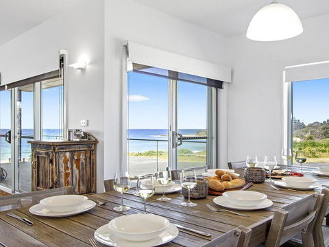 Catalina - Brand New House - ACT Tourism 0
