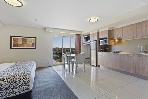 CBD Executive Apartments - ACT Tourism 2