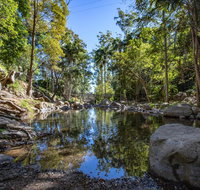 Cedar Creek Lodges - ACT Tourism