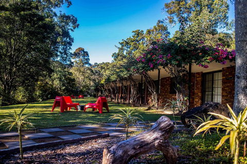 Cedar Creek Lodges - ACT Tourism 1