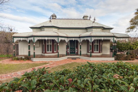 Central Charm - ACT Tourism 1