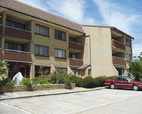 Central Park Apartment - ACT Tourism 0