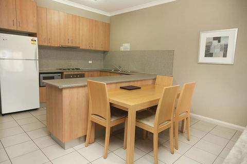 Centrepoint Apartments Griffith - ACT Tourism 2