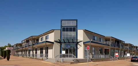 Centrepoint Apartments Griffith - ACT Tourism 0