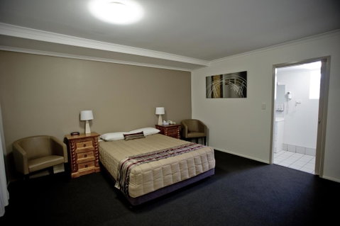Centrepoint Motor Inn - ACT Tourism 1