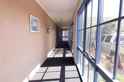 Chadstone Executive Motel - ACT Tourism 3