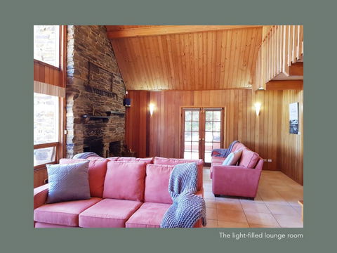 Chapel Hill Winery Guest House - ACT Tourism 2