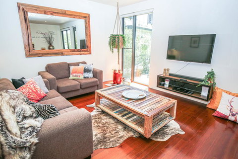 Chapter 11 Delany - ACT Tourism 2