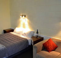 Charles Sturt Motor Inn - ACT Tourism