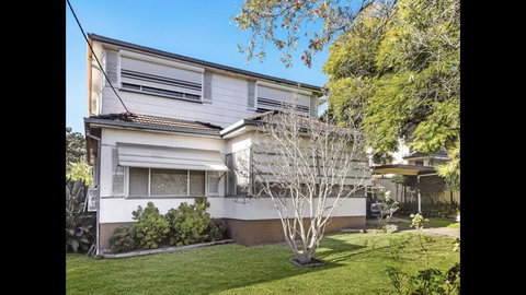 Charming Home In Sydney - ACT Tourism 0