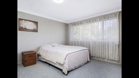 Charming Home In Sydney - ACT Tourism 1