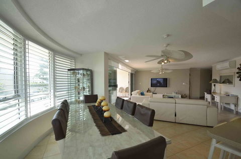 Chateau Royale Beach Resort - ACT Tourism 1