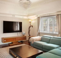 Chic 2 Bedroom Ground Floor Apartment In Trendy New Farm - ACT Tourism