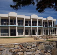 Christies Seahorse Holiday Townhouses - ACT Tourism