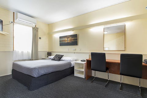 Citrus Valley Motel - ACT Tourism 3