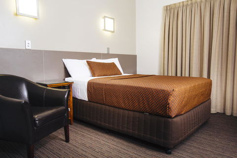 City Oasis Inn - ACT Tourism 3
