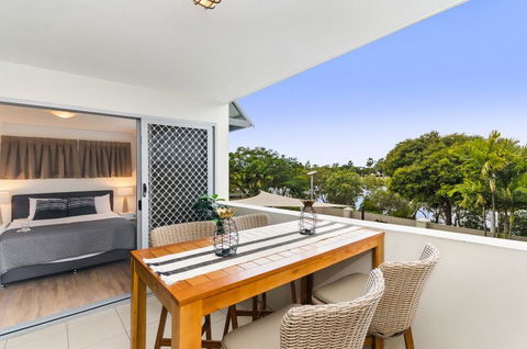 City Stadium Apartment On The Riverfront - ACT Tourism 1