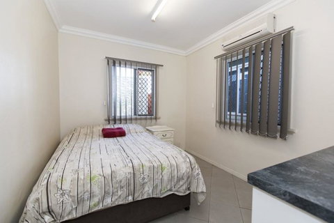 Cityside Accommodation - ACT Tourism 0