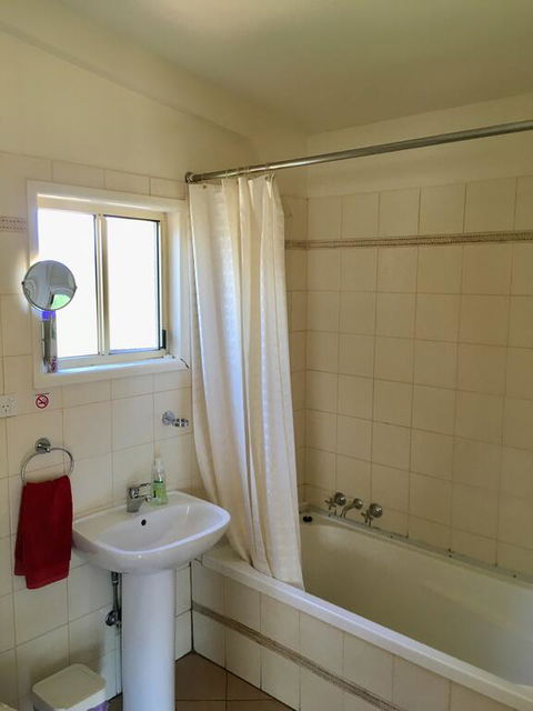 Clandulla Cottages & Farmstay - ACT Tourism 3