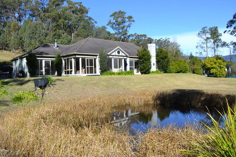 Clerevale Vacation Home - ACT Tourism 0