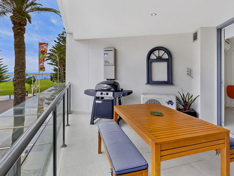 Coast Luxury Apartment 3 - ACT Tourism 0