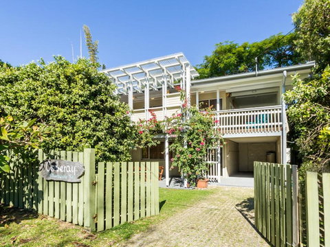 Coberay - ACT Tourism 0