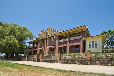 Cockatoo Island Accommodation - ACT Tourism 3