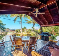 Coconut Grove Holiday House - ACT Tourism