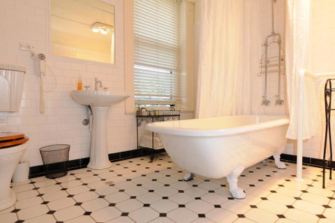 Colhurst House - ACT Tourism 2