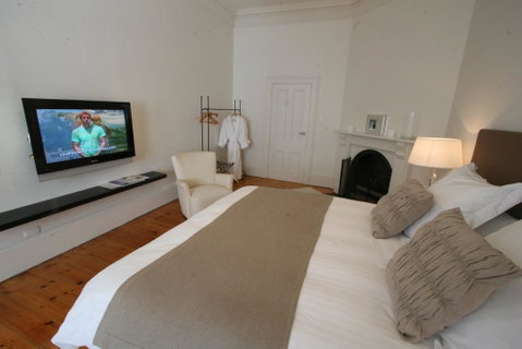 Colhurst House - ACT Tourism 0