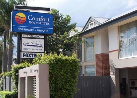 Comfort Inn & Suites Northgate Airport Motel - ACT Tourism 0