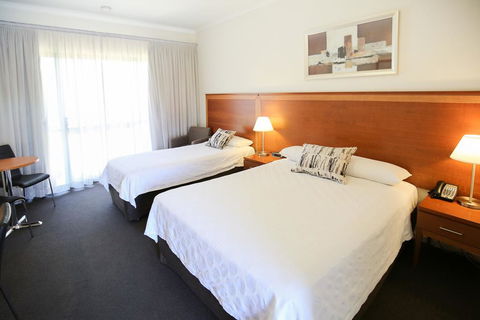 Comfort Inn Deakin Palms - ACT Tourism 3