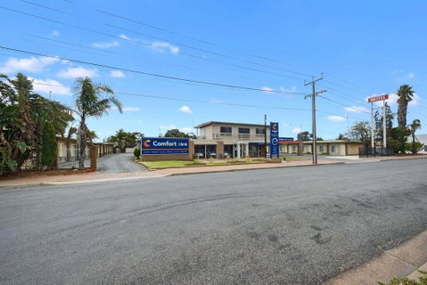 Comfort Inn Flinders On Main - ACT Tourism 1