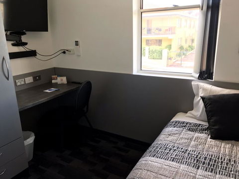 Comfort Inn Spring Hill Terraces - ACT Tourism 2