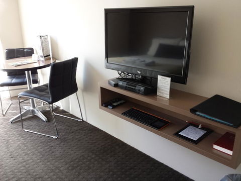 Comfort Inn Towradgi Beach - ACT Tourism 1