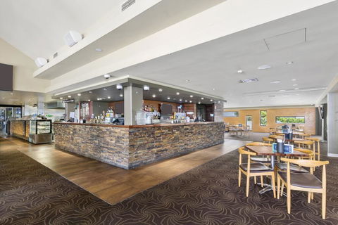 Comfort Inn Towradgi Beach - ACT Tourism 3
