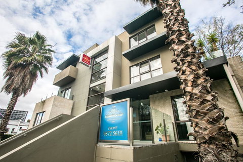 Comfy Kew Apartments - ACT Tourism 1